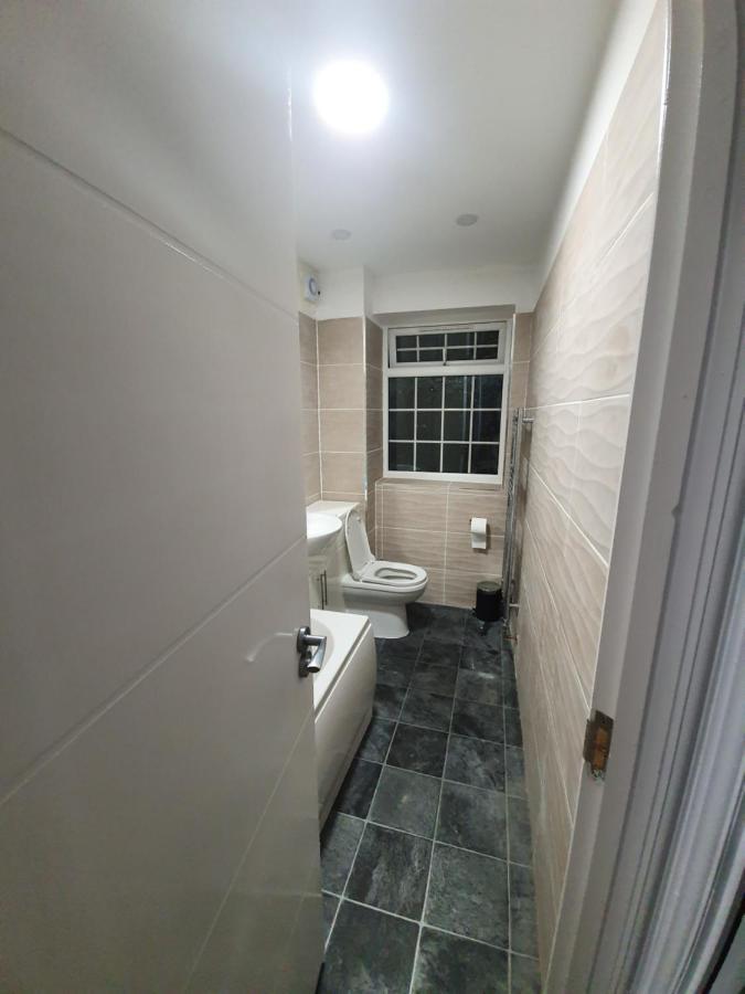 Beautiful Rooms Shaw St And Pine St Bury  Exterior foto